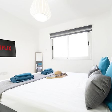 Pandora Holiday Apartment Ayia Napa Ngoại thất bức ảnh